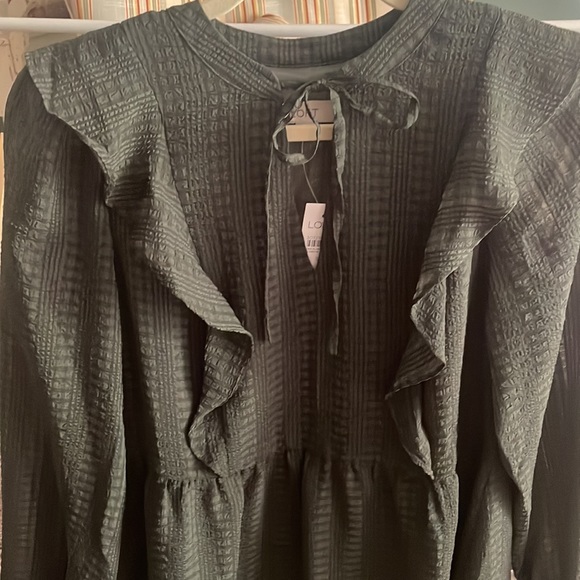 Gray dress - Picture 2 of 4